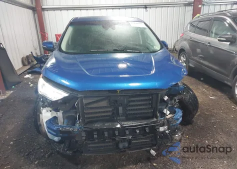 2022 Ford Edge Titanium z USA, uszkodzony, nr VIN 2FMPK4K9XNBA39983